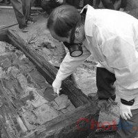 Mơ thấy bốc mộ thì đánh lô đề con gì
