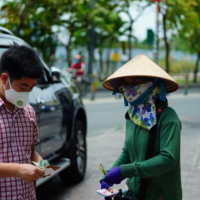 Người bán vé số có được thụ hưởng gói an sinh xã hội 62 nghìn tỷ đồng hay không